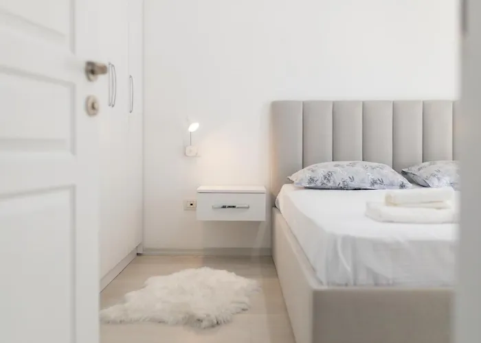 Top Bnb Tirana Appartement *