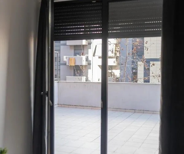 Top Bnb Tirana *
