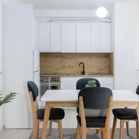 Top Bnb Tirana Daire *